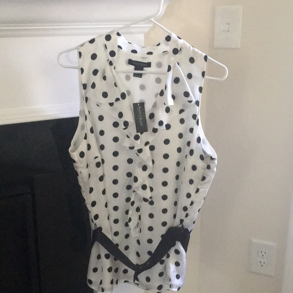 Beautiful sleeveless blouse